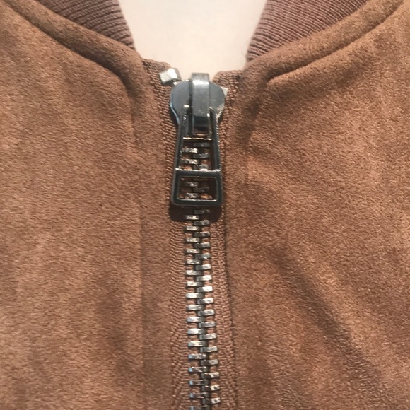 “FOREVER 21 MEN”  Faux Suede Bomber Jacket. - Picture 6 of 10